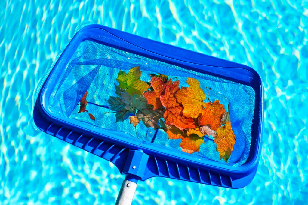 How to Keep a Kiddie Pool Clean-Skim the pool